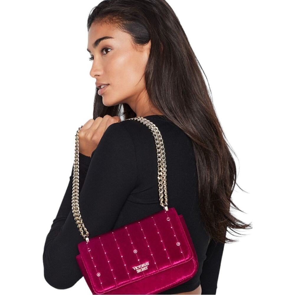 Victoria’s Secret Velvet Bond Street Shoulder Bag Cranberry Gold tone Chain Stud